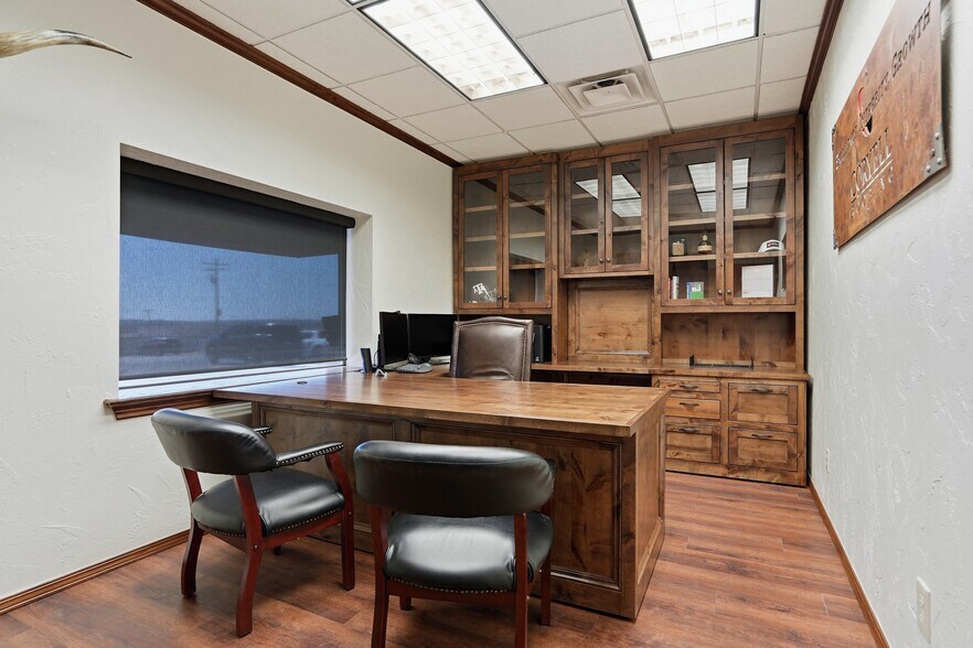 More Photos Of 14220 S Meridian Ave, Oklahoma City Warehouse For Sale