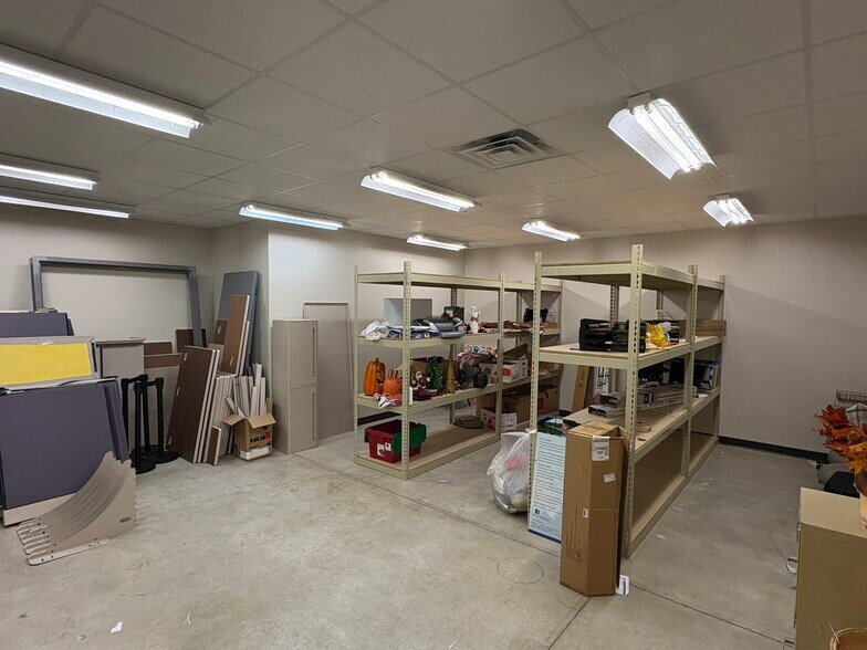 More Photos Of 60267 Century Dr, Cassopolis Office For Lease