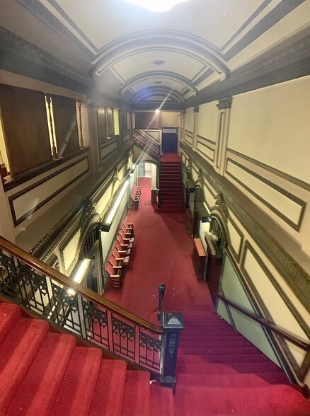 More Photos Of 727 Ohio St, Terre Haute Theater Concert Hall For Sale