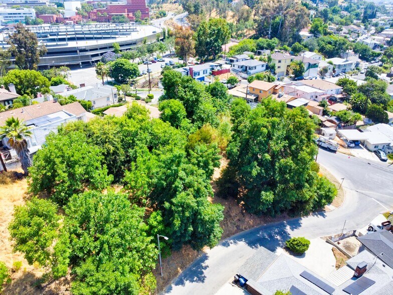 More Photos Of 5306 Borland rd, Los Angeles Land For Sale