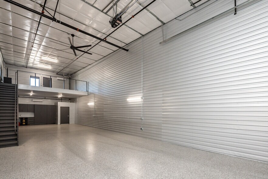 More Photos Of 3204 Sweetwater Ave, Lake Havasu City Self Storage For Sale
