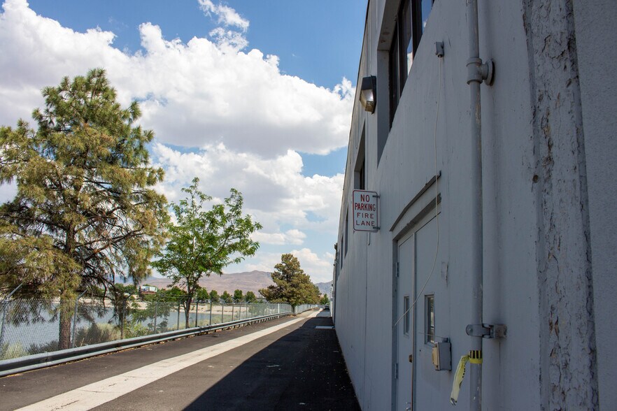 More Photos Of 2597 Mill St, Reno Office For Lease