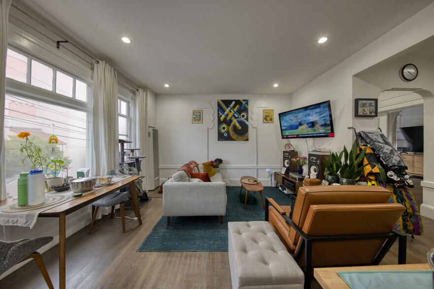 More Photos Of 1392 Funston Ave, San Francisco Apartments For Sale