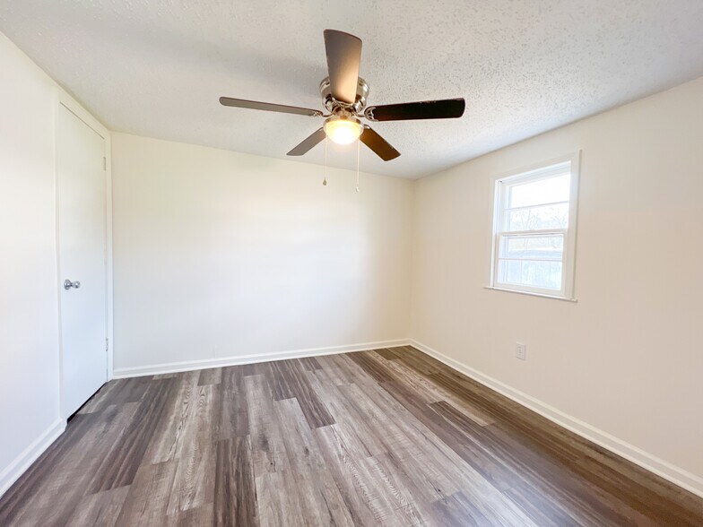 More Photos Of , Spartanburg Unknown For Sale