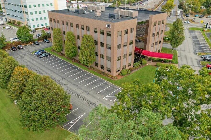 More Photos Of 501 Wampanoag Trl, East Providence Medical For Lease