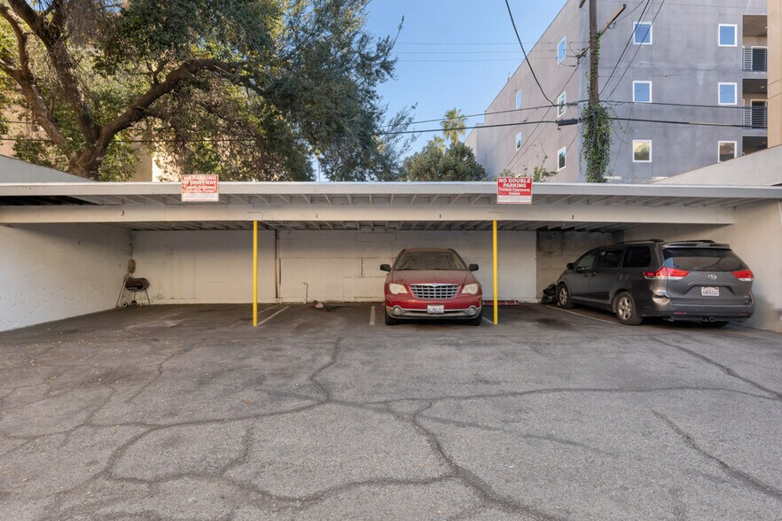 More Photos Of 14622 Sylvan St, Van Nuys Apartments For Sale