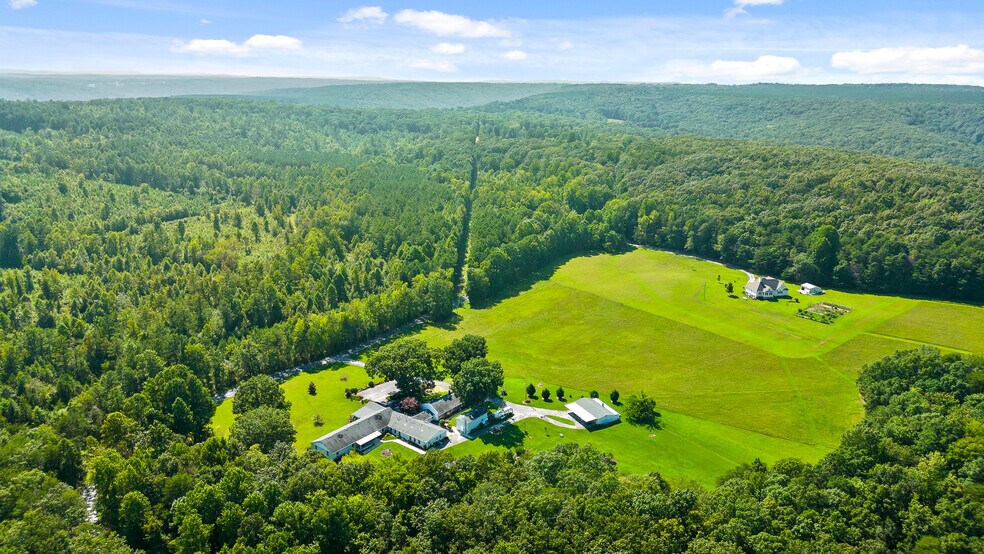 More Photos Of 3872 Brayton Mountain Rd, Graysville Skilled Nursing Facility For Sale