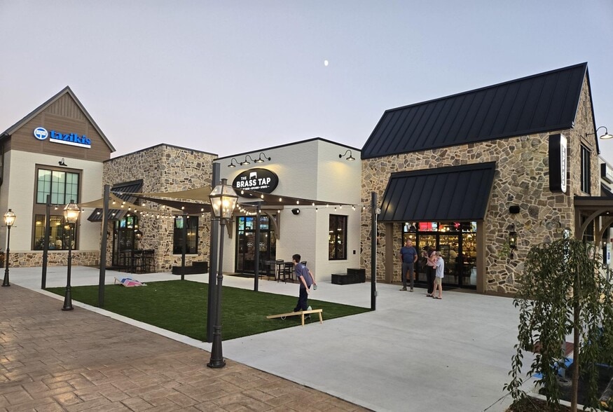 More Photos Of 6407 Highway 431 S, Owens Cross Roads Storefront For Lease