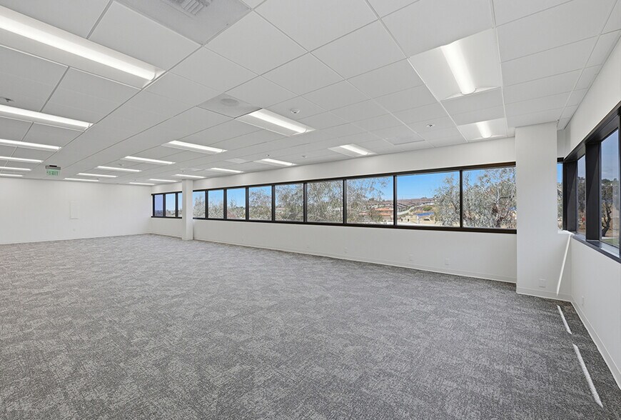 More Photos Of 191 Calle Magdalena, Encinitas Office For Sale