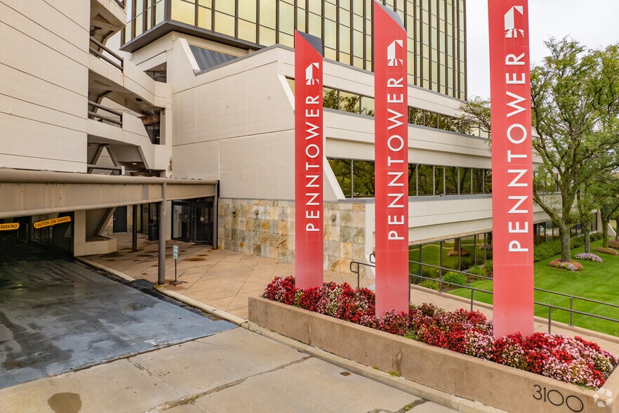 More Photos Of 3100 Broadway St, Kansas City Office For Sale