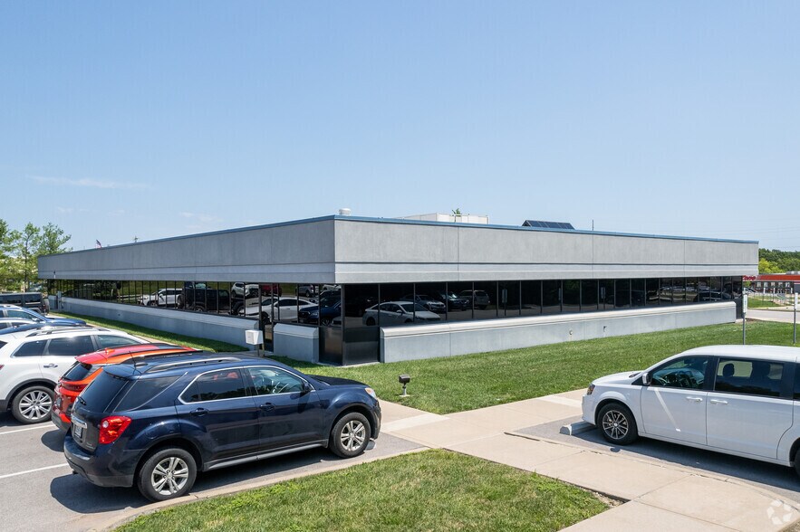 More Photos Of 1101 Highway K, O'Fallon Medical For Lease