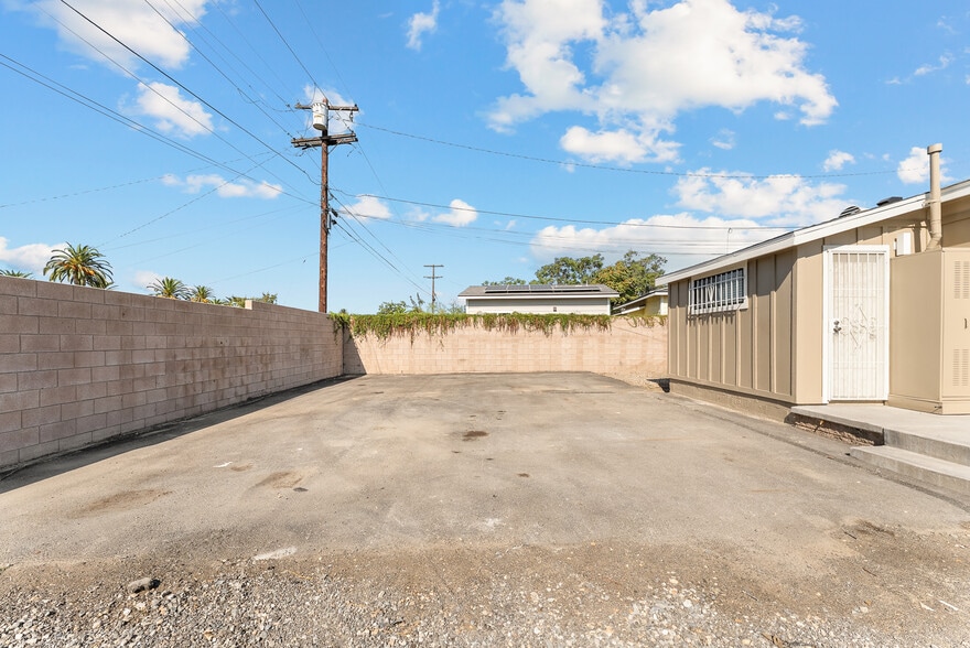 More Photos Of 2857 Mulberry St, Riverside Land For Sale
