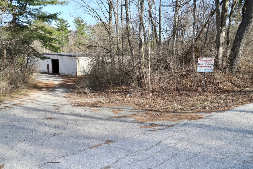 More Photos Of 127 Quality Ln, Rutland Industrial For Sale