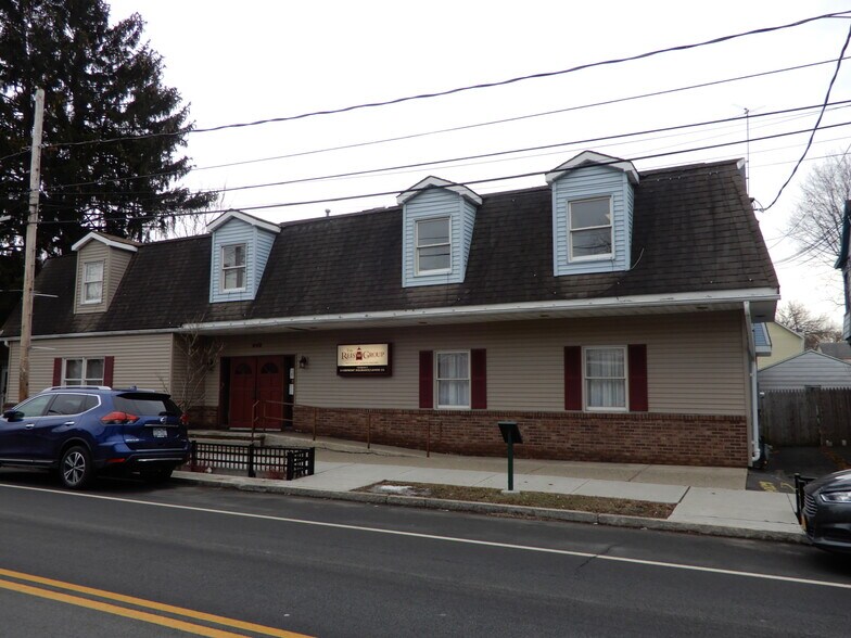 Primary Photo Of 440 Third Ave, Watervliet Office For Sale