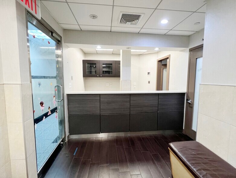 More Photos Of 128-138 Mott St, New York Medical For Sale