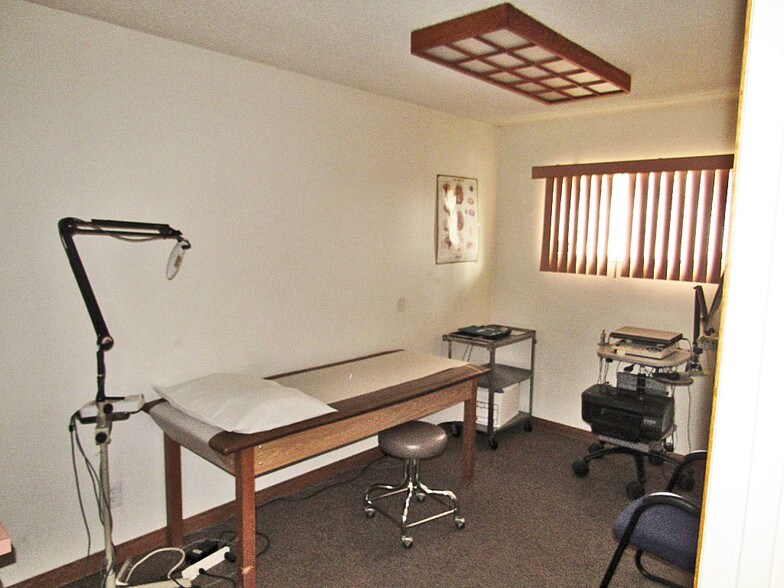 More Photos Of 1681 N Waterman, San Bernardino Medical For Sale
