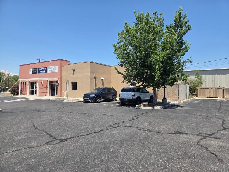 More Photos Of 1300 Wyoming Blvd NE, Albuquerque Office For Sale