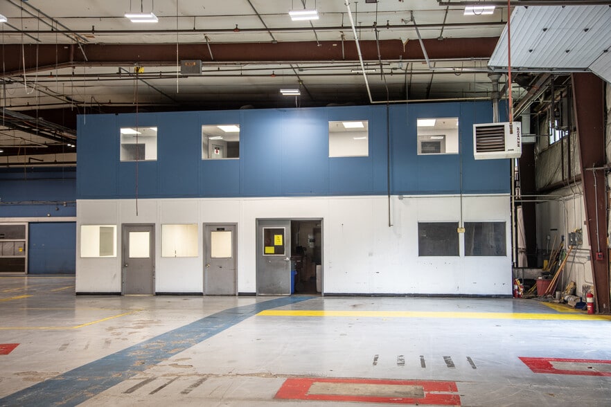 More Photos Of 139 Shields Dr, Bennington Manufacturing For Lease