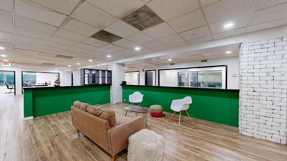 Primary Photo Of 14 E Washington St, Orlando Office For Lease