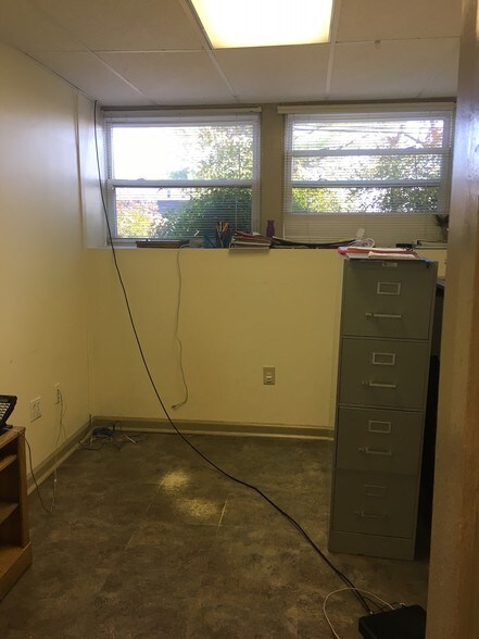 More Photos Of 1408 Plymouth Blvd, Plymouth Meeting Schools For Lease