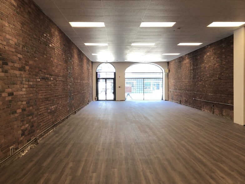 More Photos Of 432-434 W Hastings St, Vancouver Storefront Retail Office For Lease