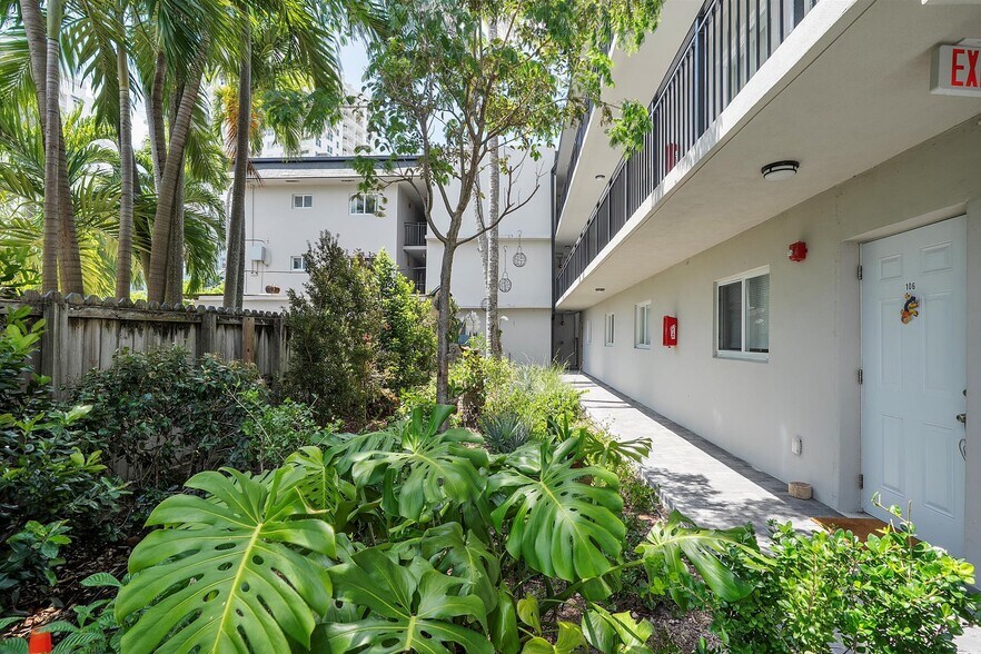 More Photos Of 1101 NE 80th St, Miami Apartments For Sale
