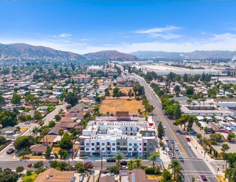 More Photos Of 1300 W Mission Blvd, Pomona Apartments For Sale