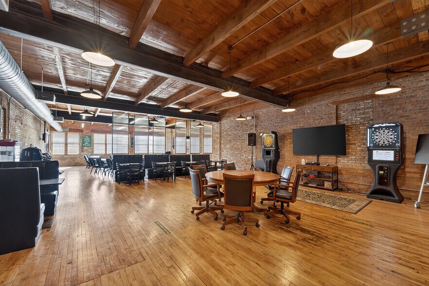 More Photos Of 510 College Ave, Racine Storefront Retail Office For Sale