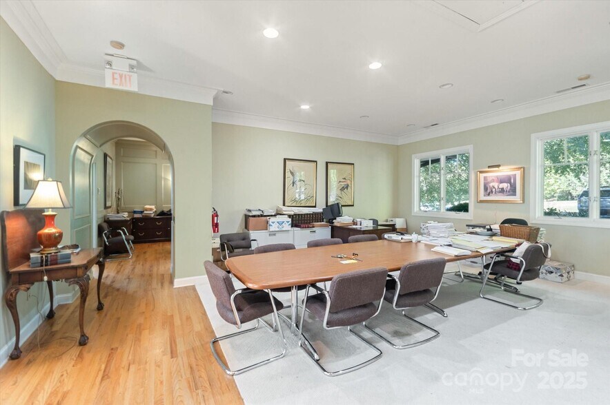 More Photos Of 5 Park Pl W, Brevard Medical For Sale