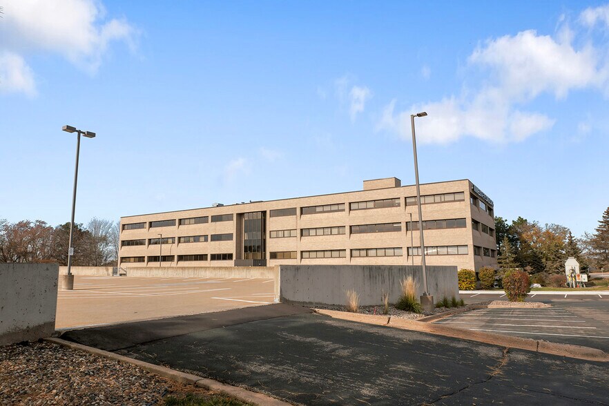 More Photos Of 9801 S Dupont Ave, Bloomington Office For Lease