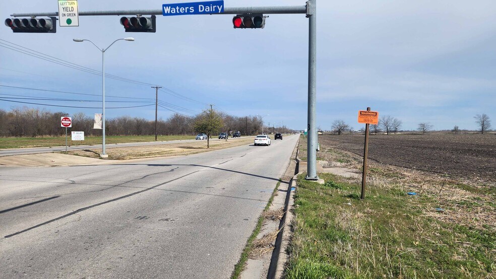 More Photos Of 5th @ Water's Dairy Road, Temple Land For Sale