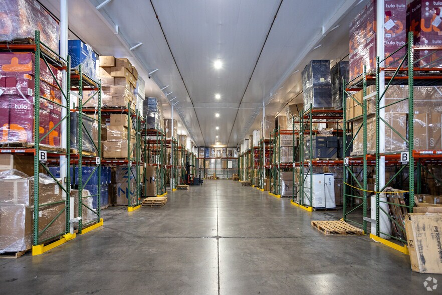 More Photos Of 1485 Mountain Rd, Andersonville Warehouse For Sale