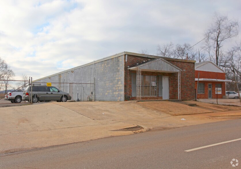 More Photos Of 421 2nd Ave N, Birmingham Freestanding For Lease