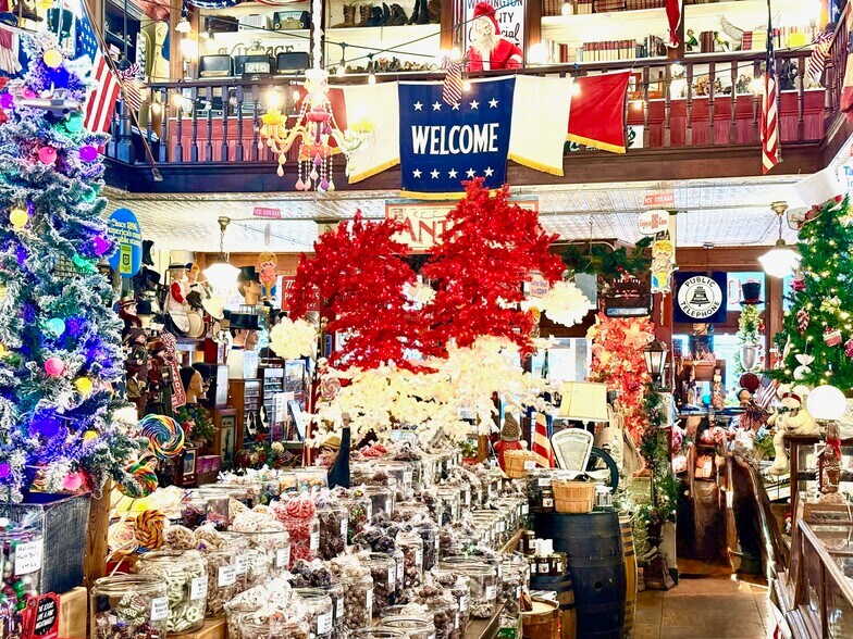 More Photos Of 219 MO-21, Caledonia General Retail For Sale