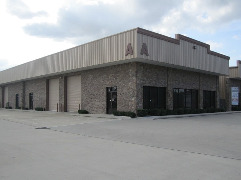 Primary Photo Of 10963 Cutten Rd, Houston Unknown For Lease