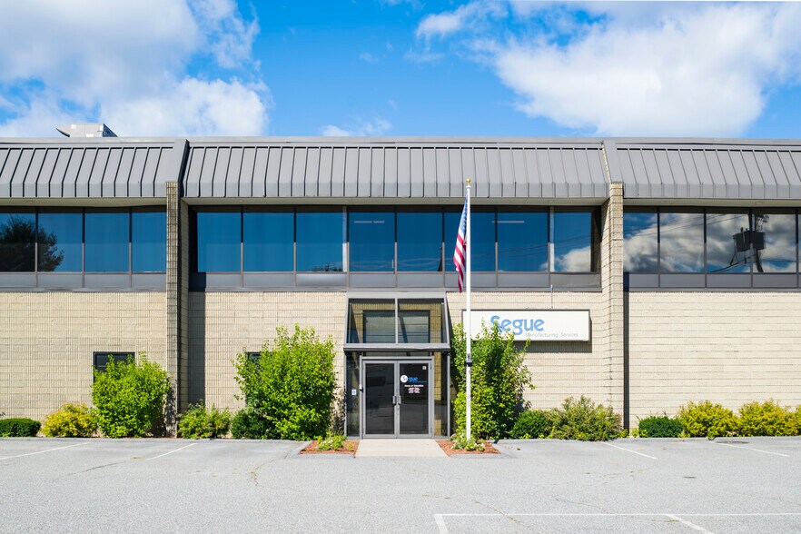 More Photos Of 70 Industrial Ave E, Lowell Research And Development For Lease