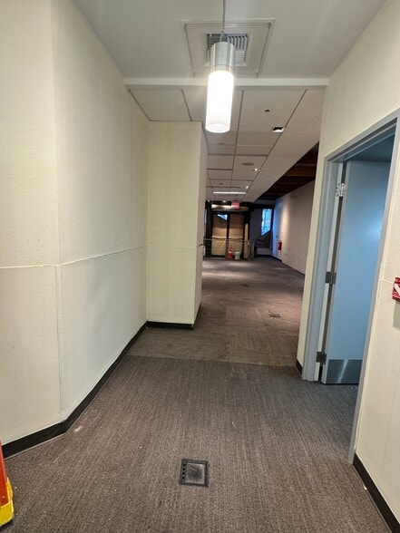 More Photos Of 2193-2195 Broadway, New York Apartments For Lease