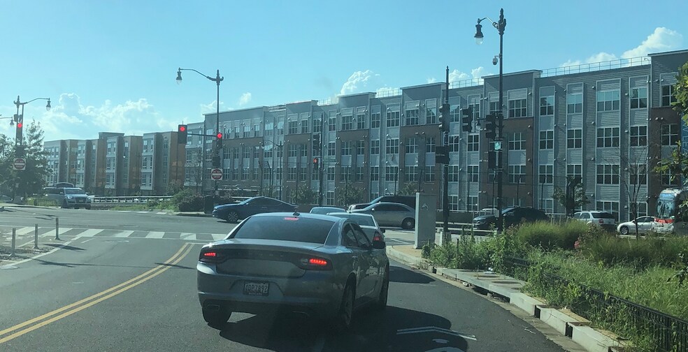 More Photos Of 3800 Minnesota Ave NE, Washington Office For Lease