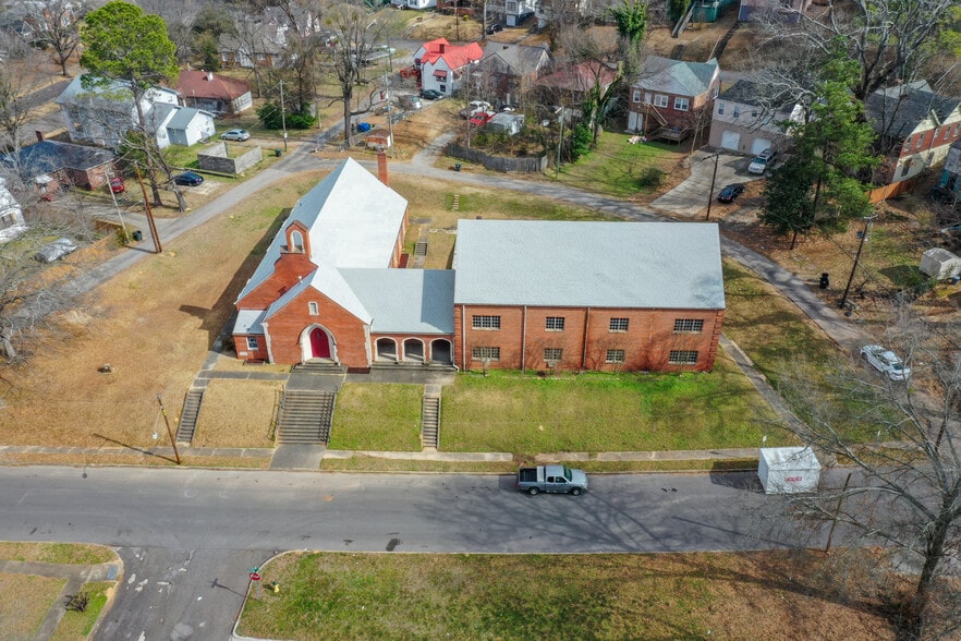 More Photos Of 2001 Avenue Z, Birmingham Religious Facility For Sale