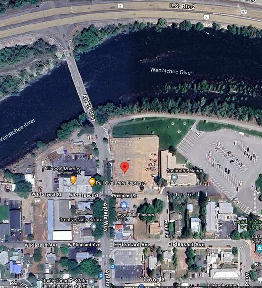 More Photos Of 412 Aplets Way, Cashmere General Retail For Lease