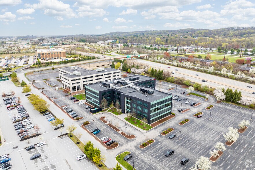 More Photos Of 650 E Swedesford Rd, Wayne Office For Lease