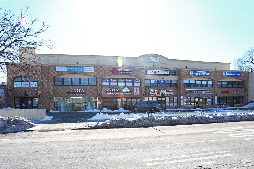 More Photos Of 25220 Northern Blvd, Little Neck Office For Sale