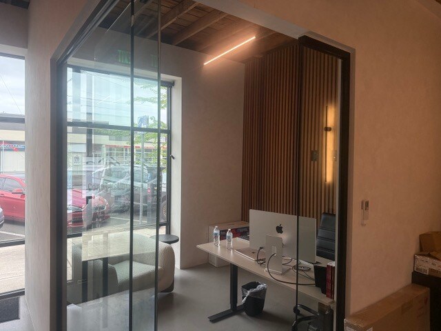 More Photos Of 1409-1411 Broadway St, Vancouver Storefront Retail Office For Sale
