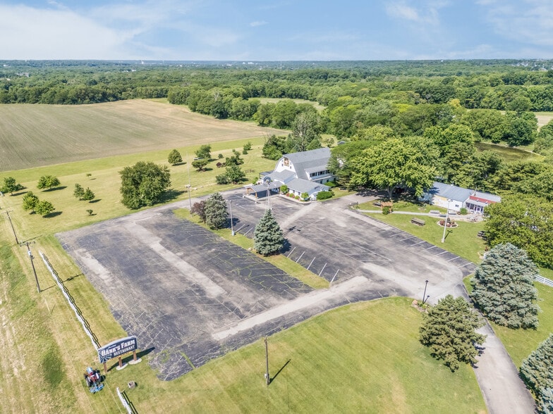 More Photos Of 2973 N Il Route 71, Ottawa Restaurant For Sale