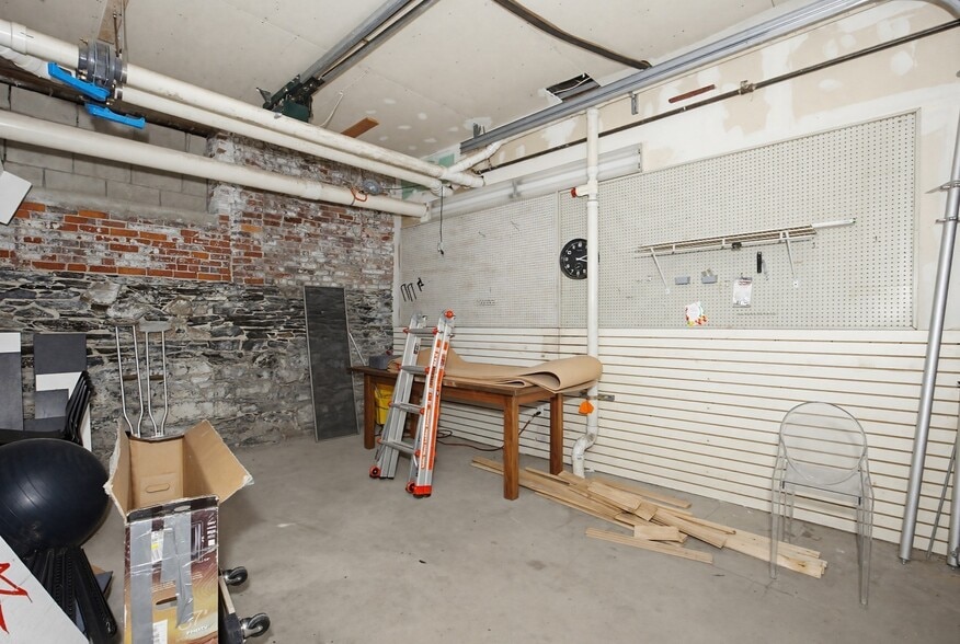 More Photos Of 60 Tufts St, Somerville Specialty For Sale