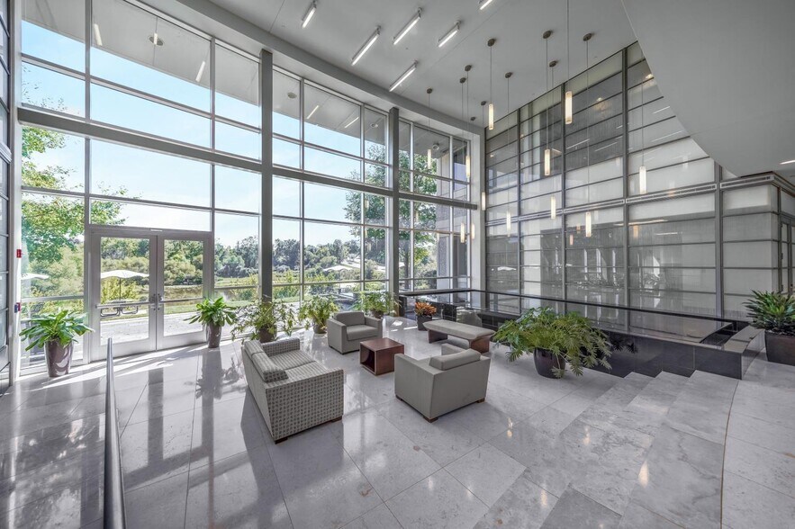 More Photos Of 505 Eagleview Blvd, Exton Unknown For Lease
