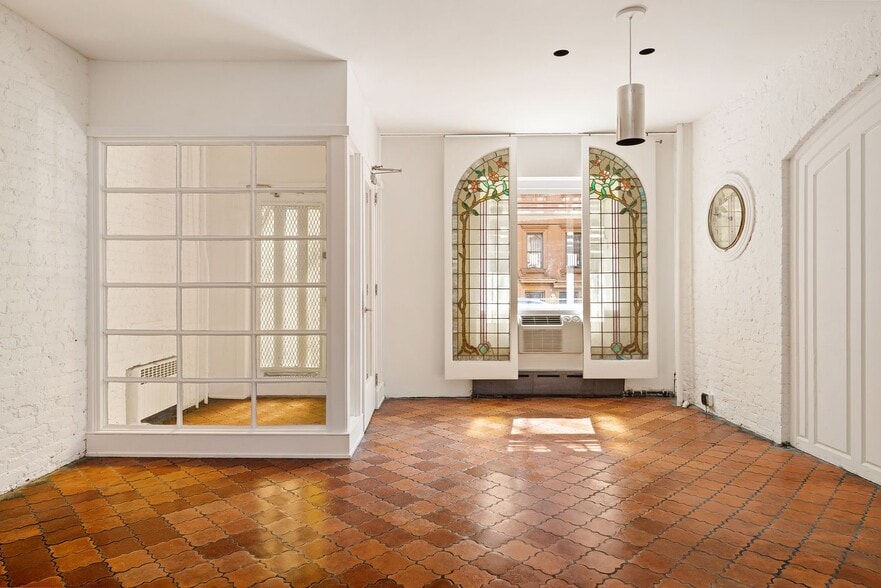 More Photos Of 223-225 E 31st St, New York Office Residential For Sale