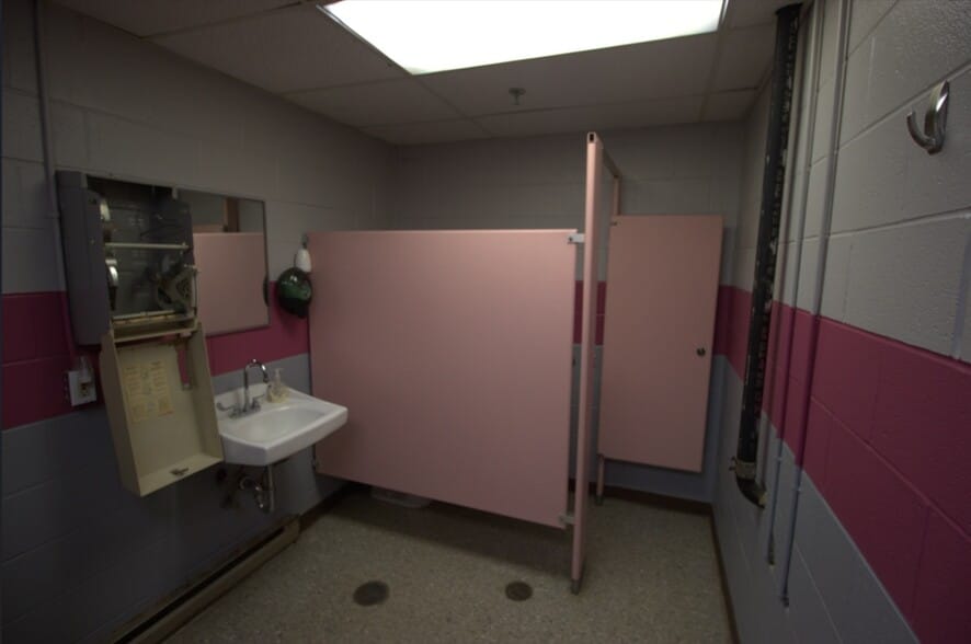 More Photos Of 235-257 Ormond St, Rochester Manufacturing For Sale
