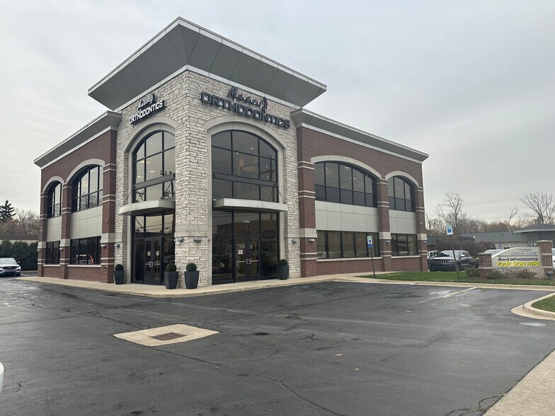 Primary Photo Of 15230 Levan Rd, Livonia Medical For Lease