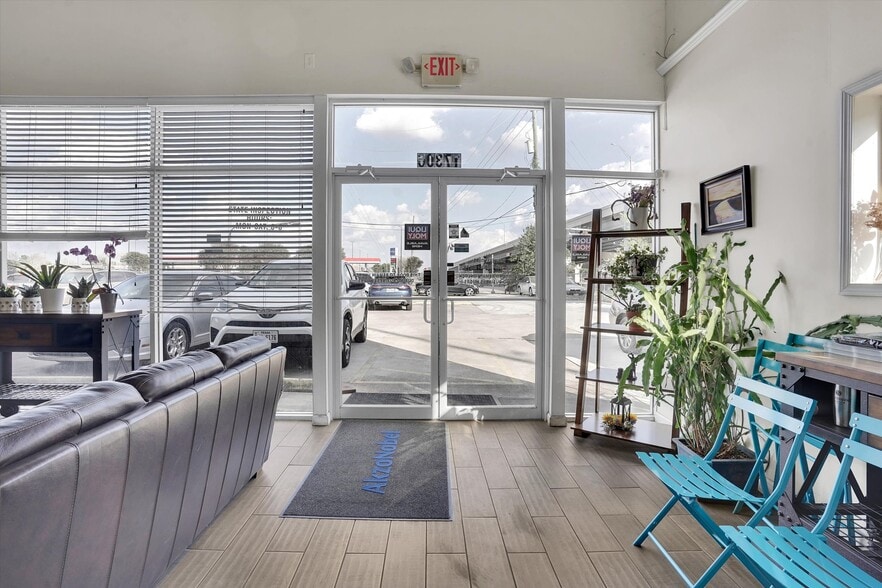More Photos Of 17306 Alief Clodine Rd, Richmond Auto Repair For Sale